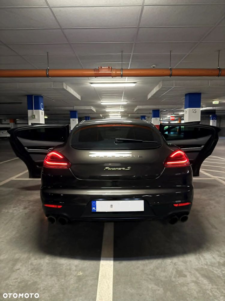 Porsche Panamera - 10