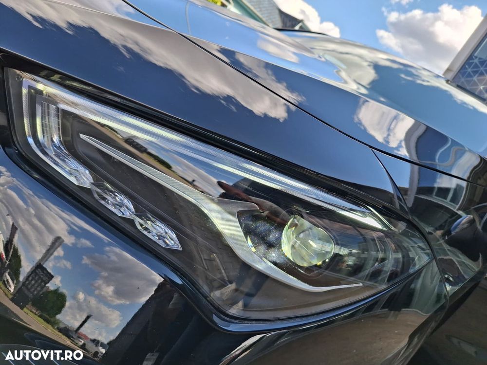 Mercedes-Benz CLA 180 7G-DCT - 25