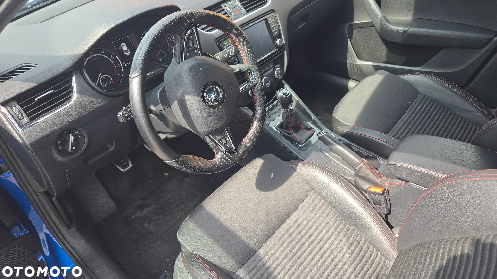 Skoda Octavia 2.0 TSI RS - 3