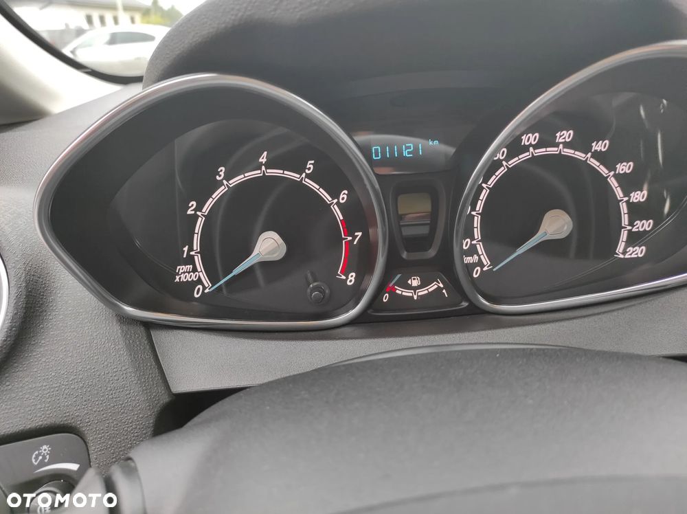 Ford Fiesta 1.25 Ambiente - 19