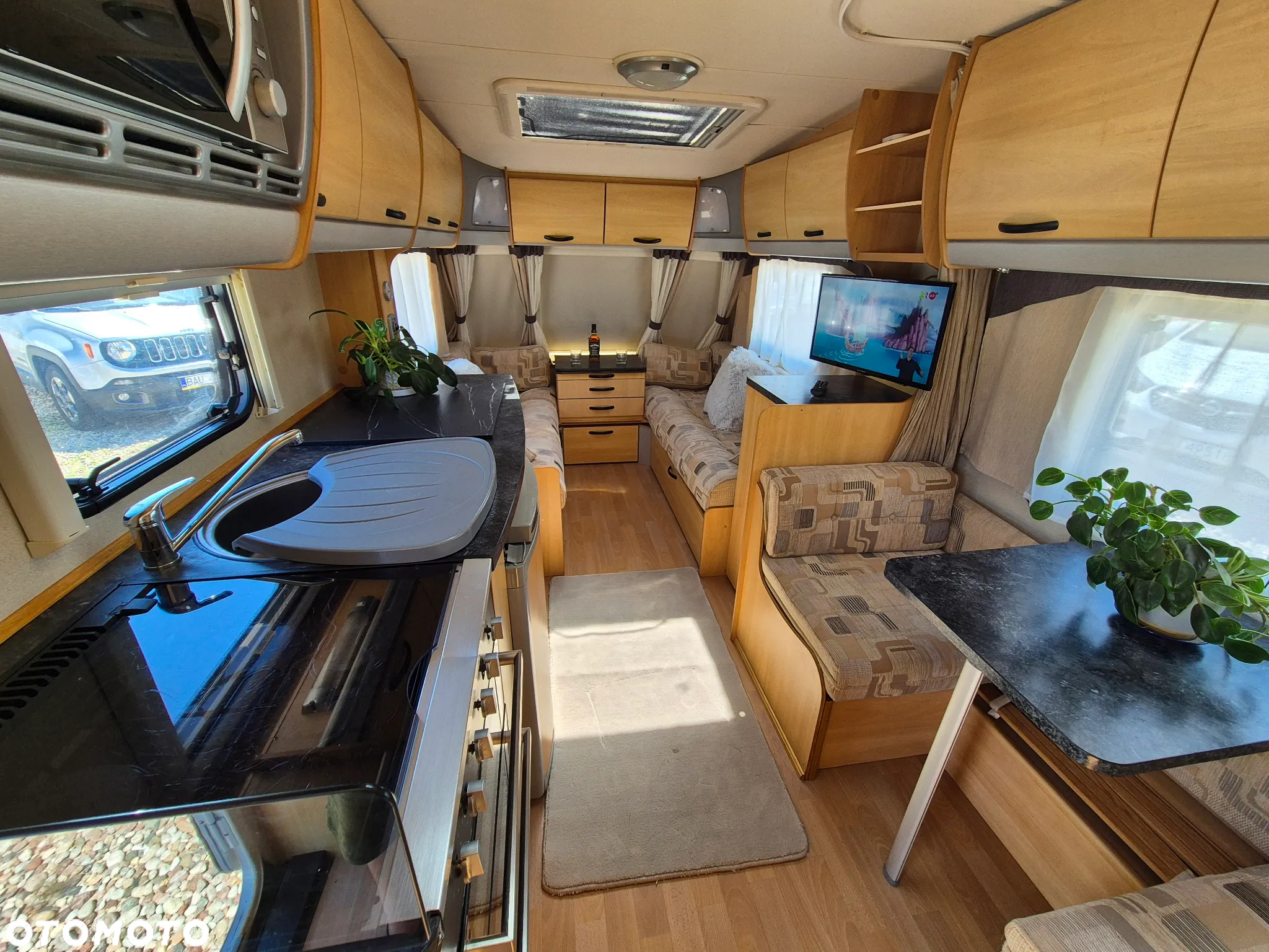 SWIFT STERLING EUROPA 520 - 17
