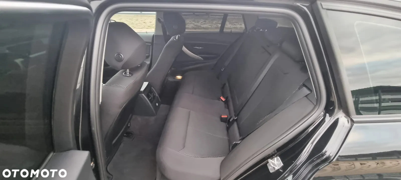 BMW Seria 3 320d - 13