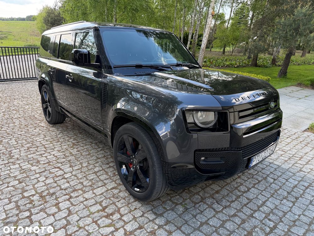 Land Rover Defender 130 D300 X-Dynamic HSE - 8