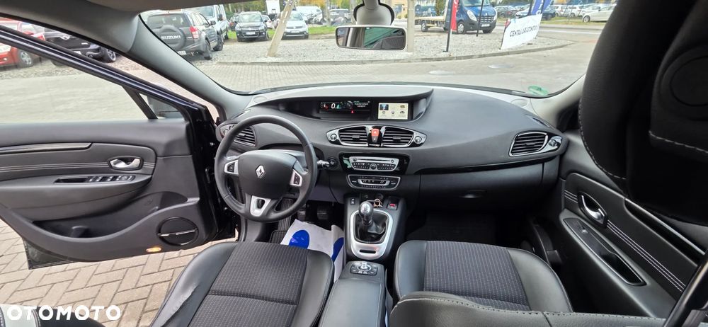 Renault Scenic 1.9 dCi Luxe Privilege - 36