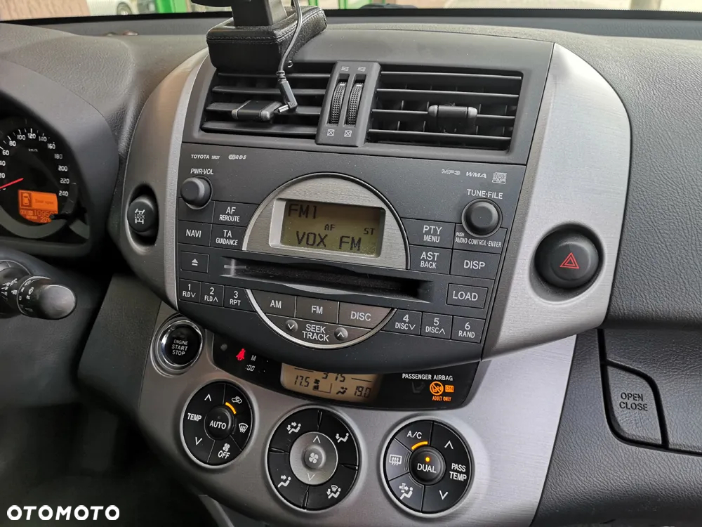 Toyota RAV4 2.2 D-CAT 4x4 Executive - 20
