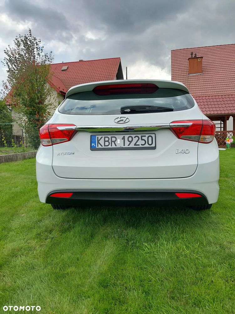 Hyundai i40 Kombi 1.6 Classic - 16