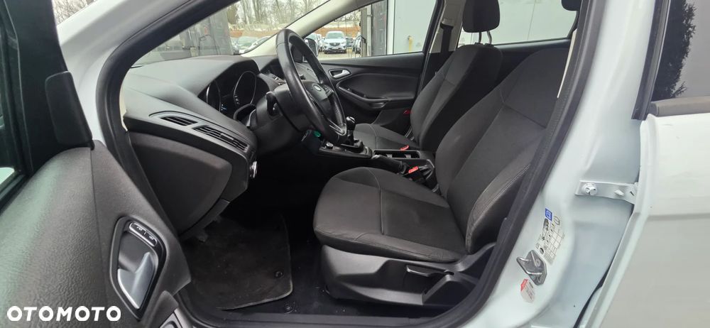 Ford Focus 1.0 EcoBoost Start-Stopp-System Ambiente - 26