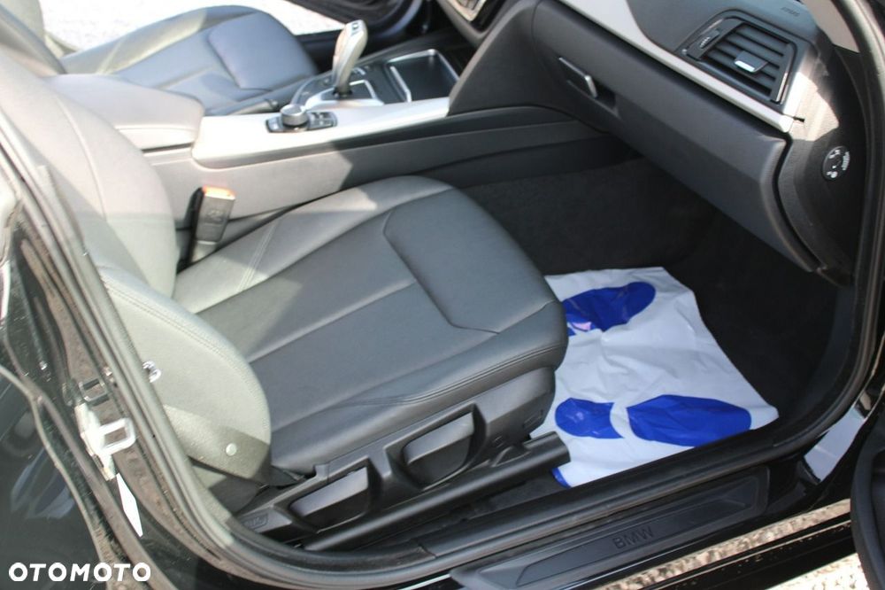 BMW 3GT - 34