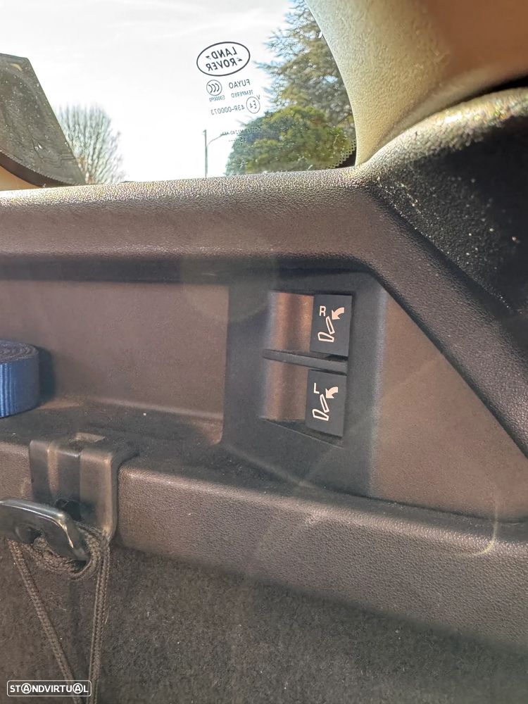 Land Rover Discovery Sport - 43