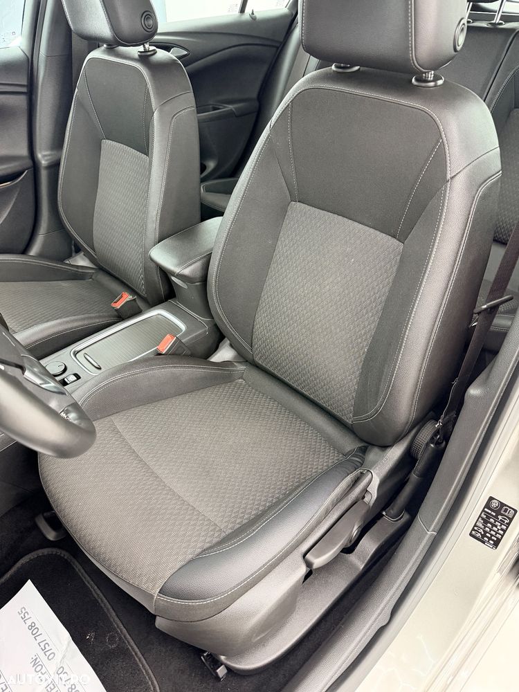 Opel Astra 1.6 CDTI Start/Stop Sports Tourer Active - 11