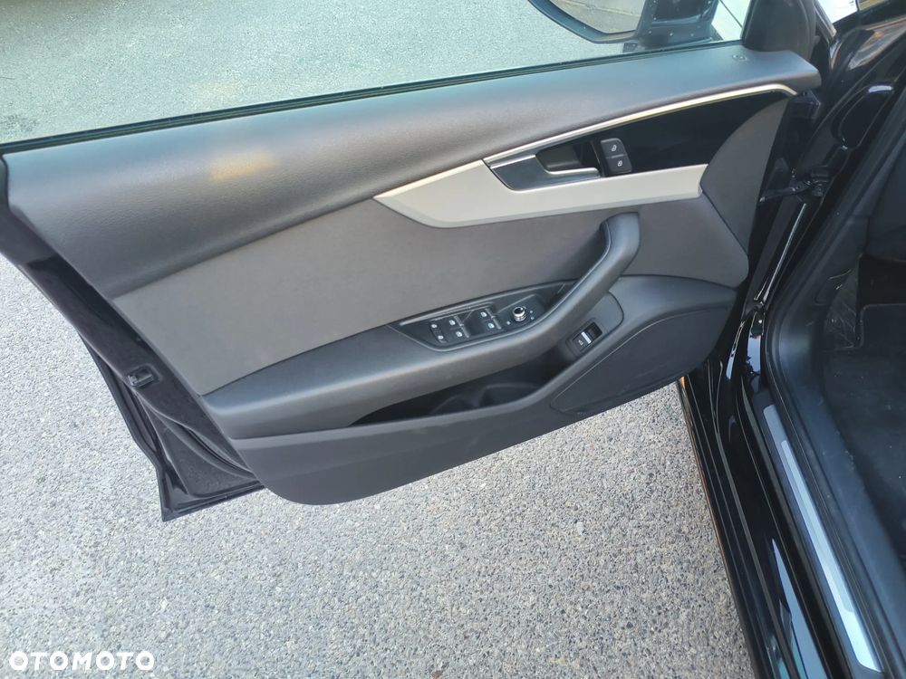 Audi A4 Avant 35 TFSI S tronic sport - 16