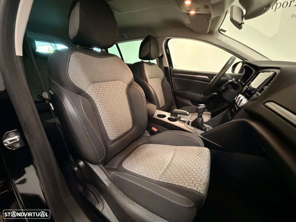 Renault Mégane Sport Tourer 1.3 TCe Limited - 11
