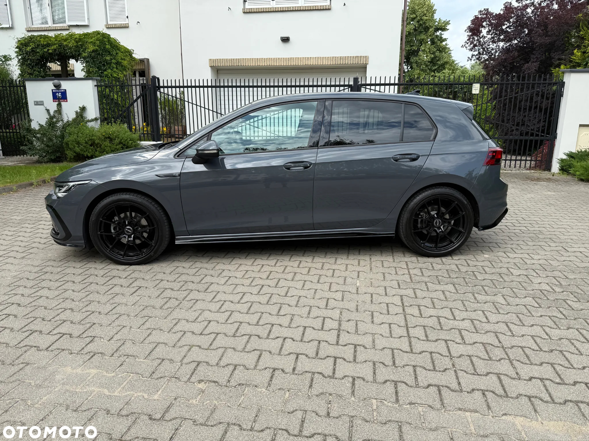Volkswagen Golf VIII 2.0 TDI R-Line DSG - 4