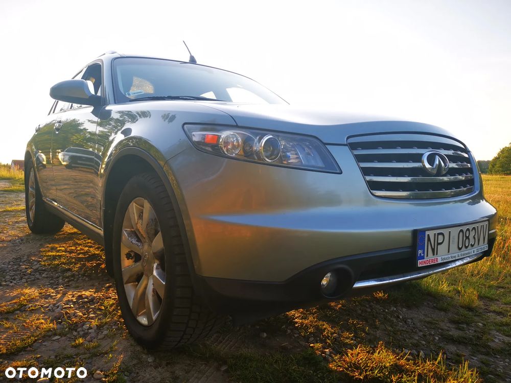Infiniti FX FX35 - 22