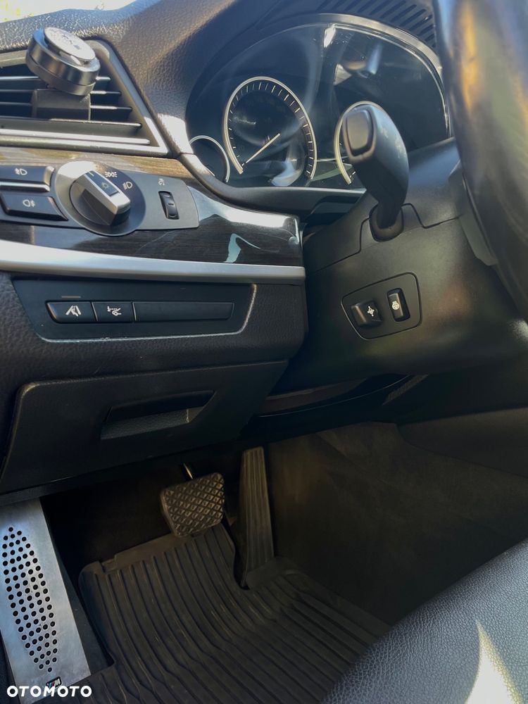 BMW Seria 5 535d xDrive - 7