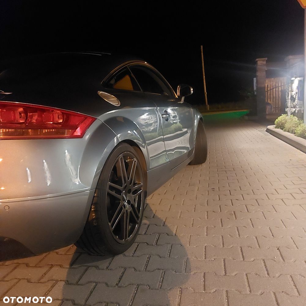 Audi TT Coupé