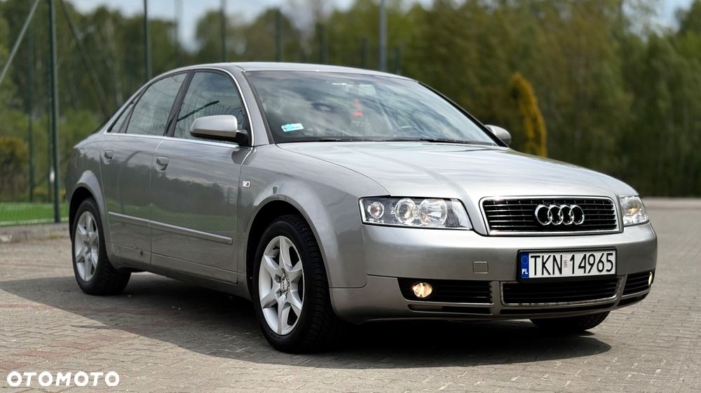 Audi A4 Limousine - 2