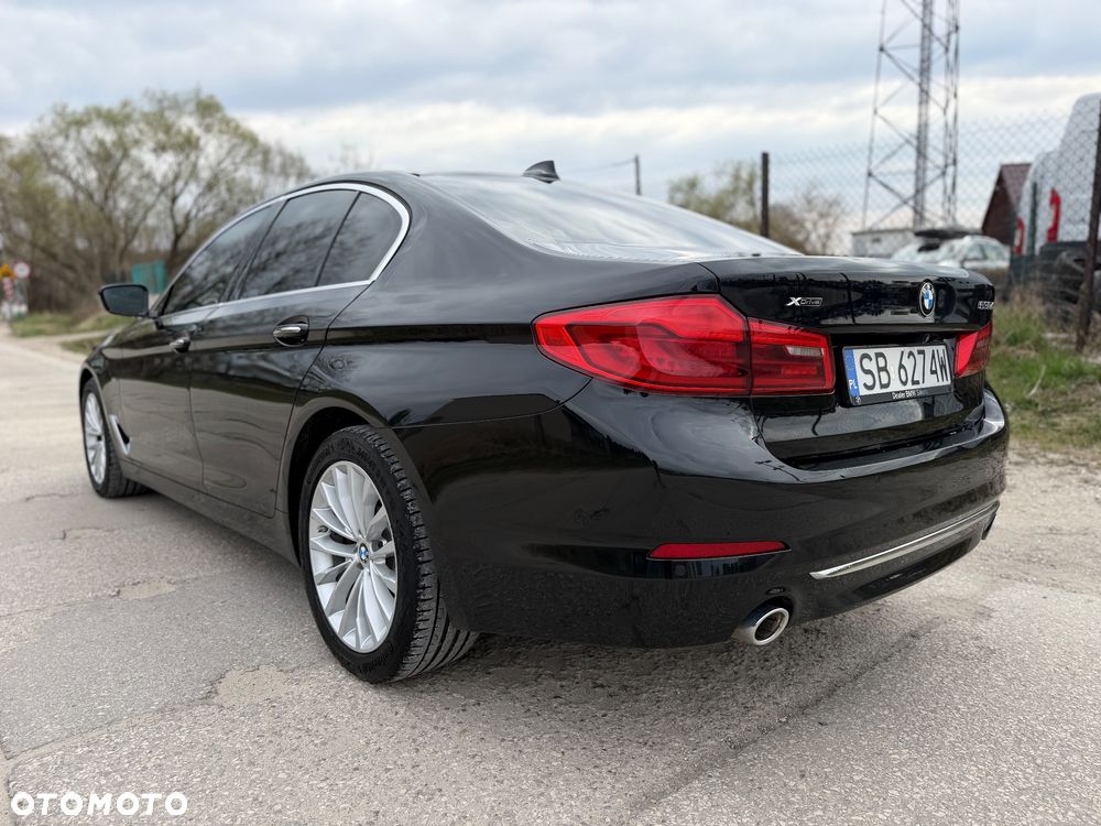 BMW Seria 5 530d xDrive Luxury Line - 12