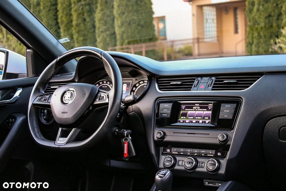 Skoda Octavia 2.0 TDI (Green tec) RS - 36