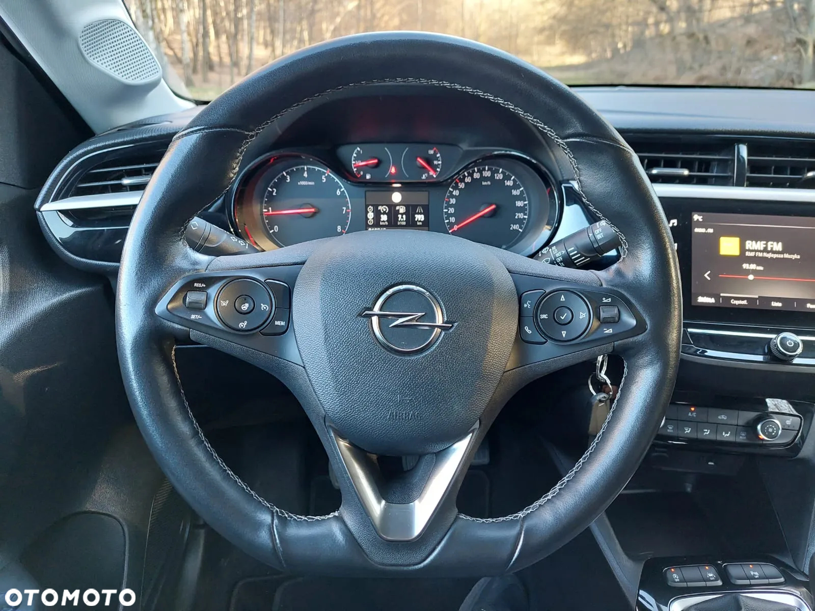 Opel Corsa 1.2 Direct Injection Turbo GS - 30