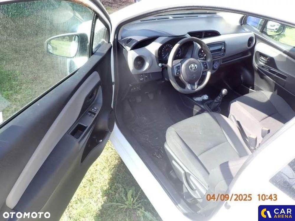 Toyota Yaris 1.5 Active - 14