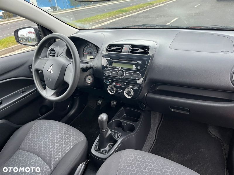 Mitsubishi Space Star - 6