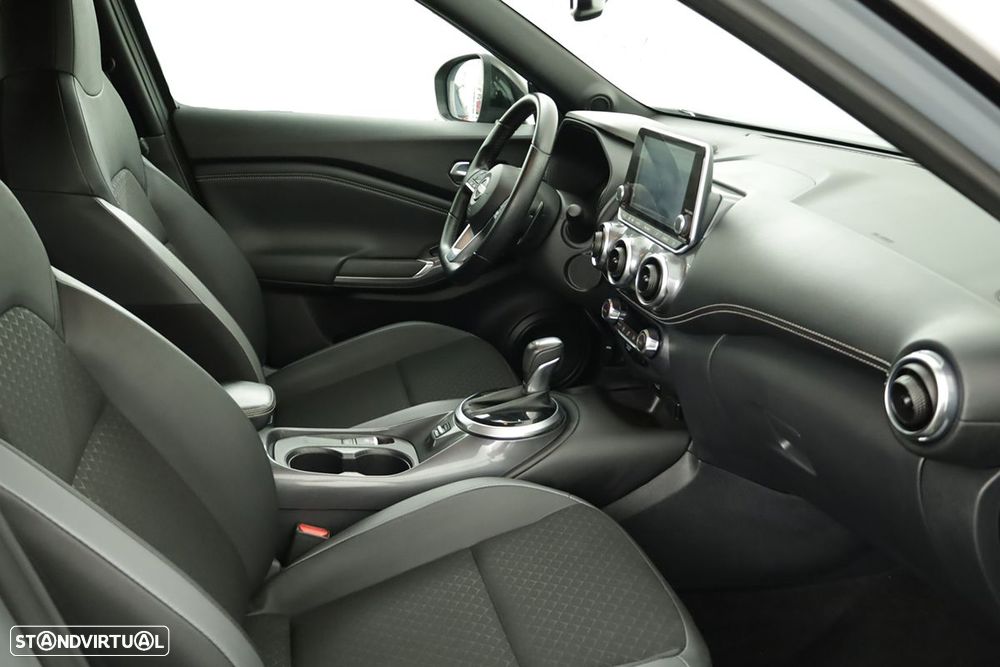 Nissan Juke 1.0 DIG-T N-Design Black DCT - 19