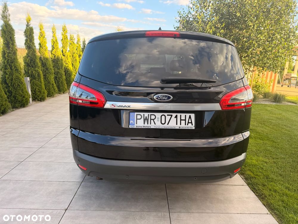 Ford S-Max 2.0 TDCi DPF Titanium - 12
