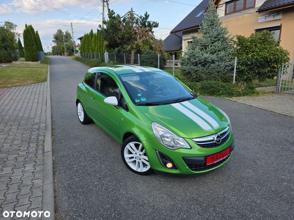 Opel Corsa 1.4 16V Color Edition - 32