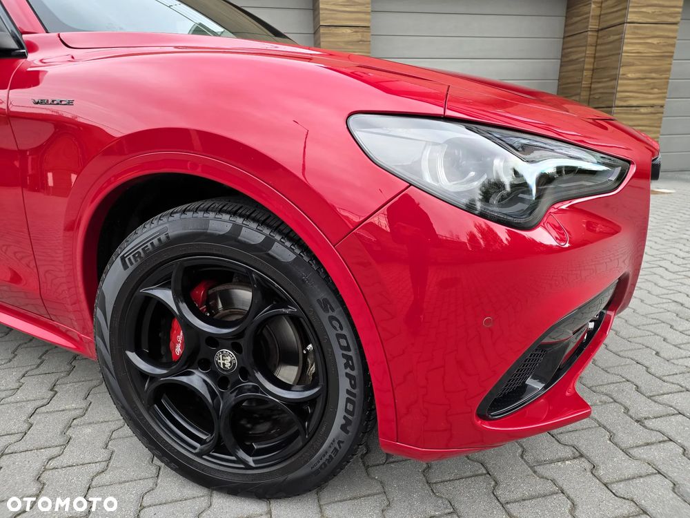 Alfa Romeo Stelvio 2.0 Turbo 16V AT8-Q4 First Edition - 3