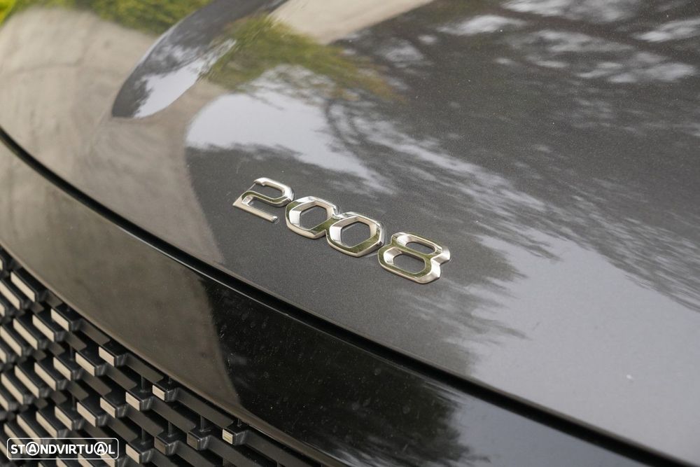 Peugeot 2008 1.2 PureTech Allure Pack - 25