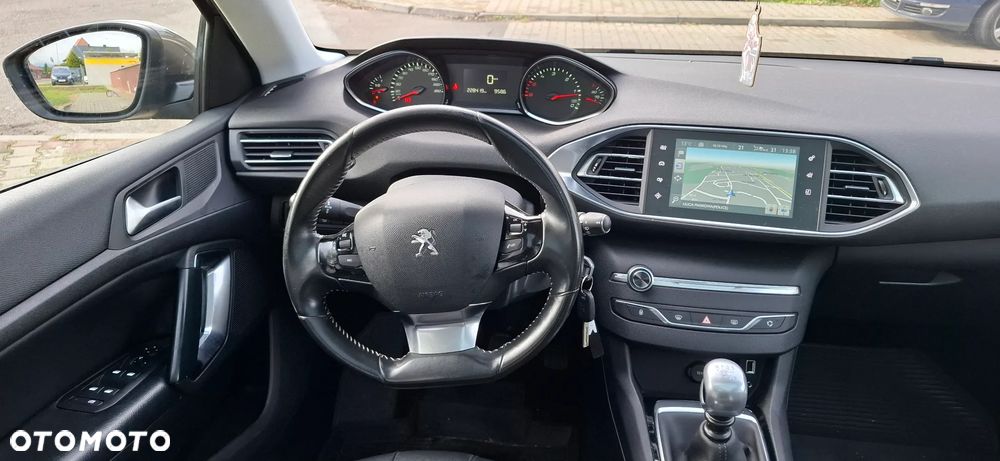 Peugeot 308 SW BlueHDi 120 Stop & Start Business-Line - 11