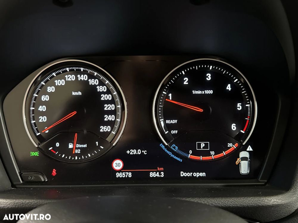 BMW X1 - 11