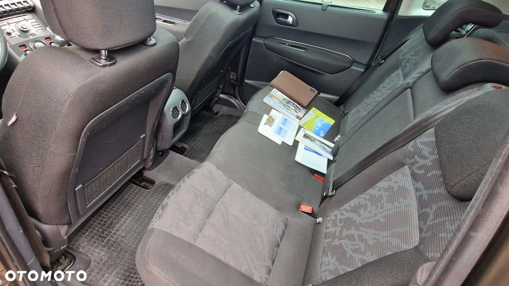 Peugeot 3008 2.0 HDi Premium - 11