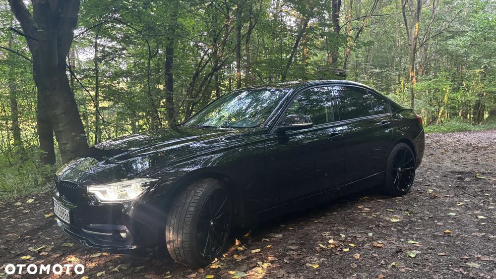 BMW Seria 3 320d - 12