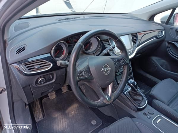 Para Peças Opel Astra K Sports Tourer (B16) - 5