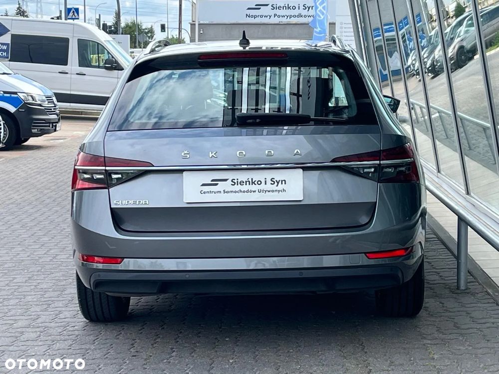 Skoda Superb 1.5 TSI Ambition DSG - 15