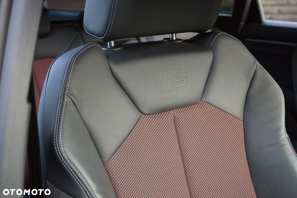 Audi Q3 35 TFSI S tronic S line - 33