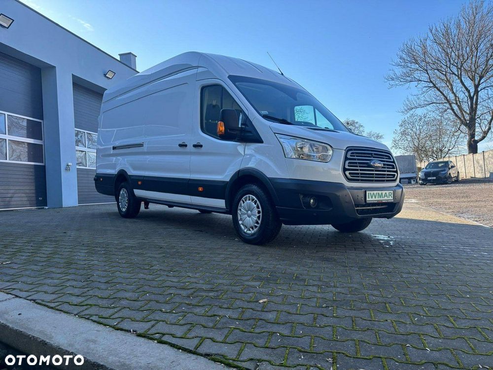 Ford Transit - 1