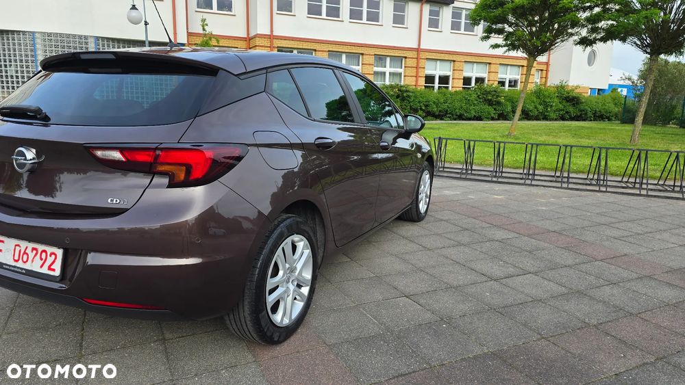 Opel Astra - 34