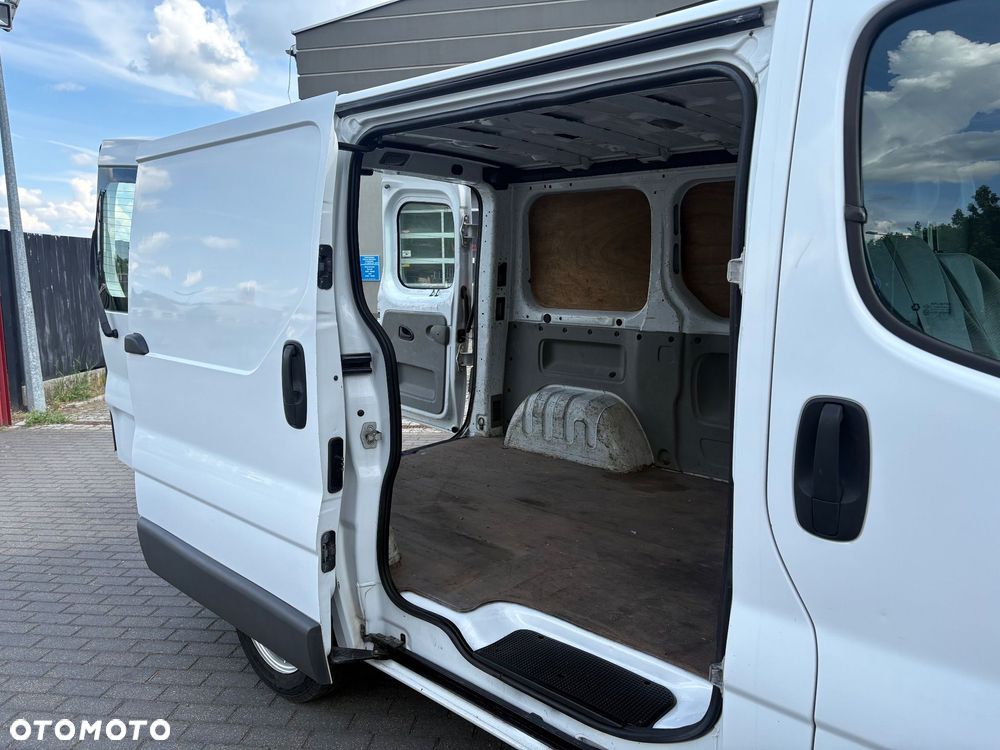 Renault Trafic - 6