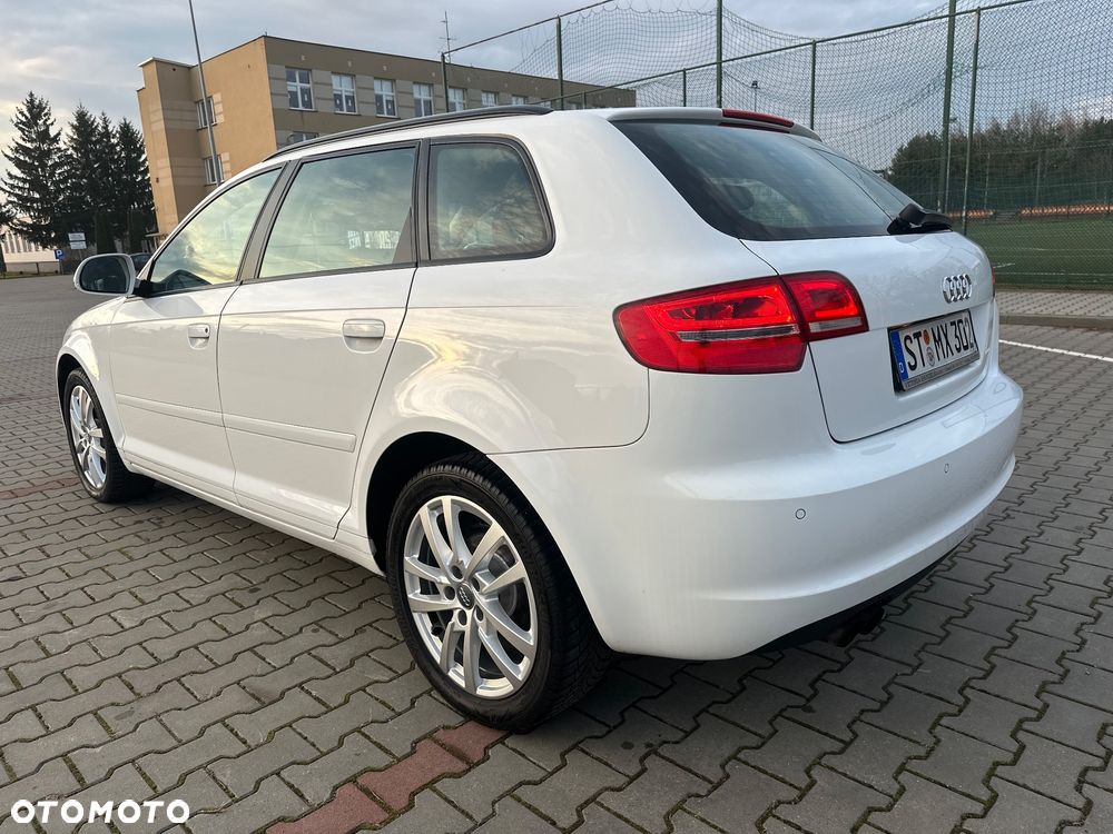 Audi A3 Sportback 1.4 TFSI Ambiente - 20