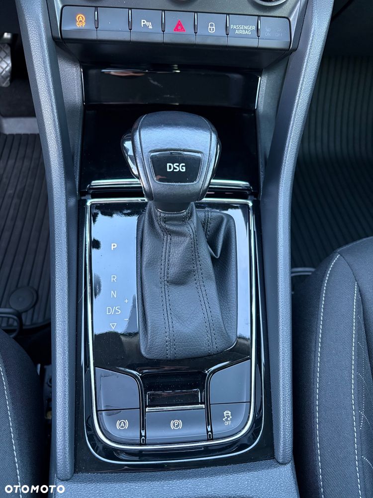 Skoda Karoq 1.5 TSI ACT Style DSG - 17