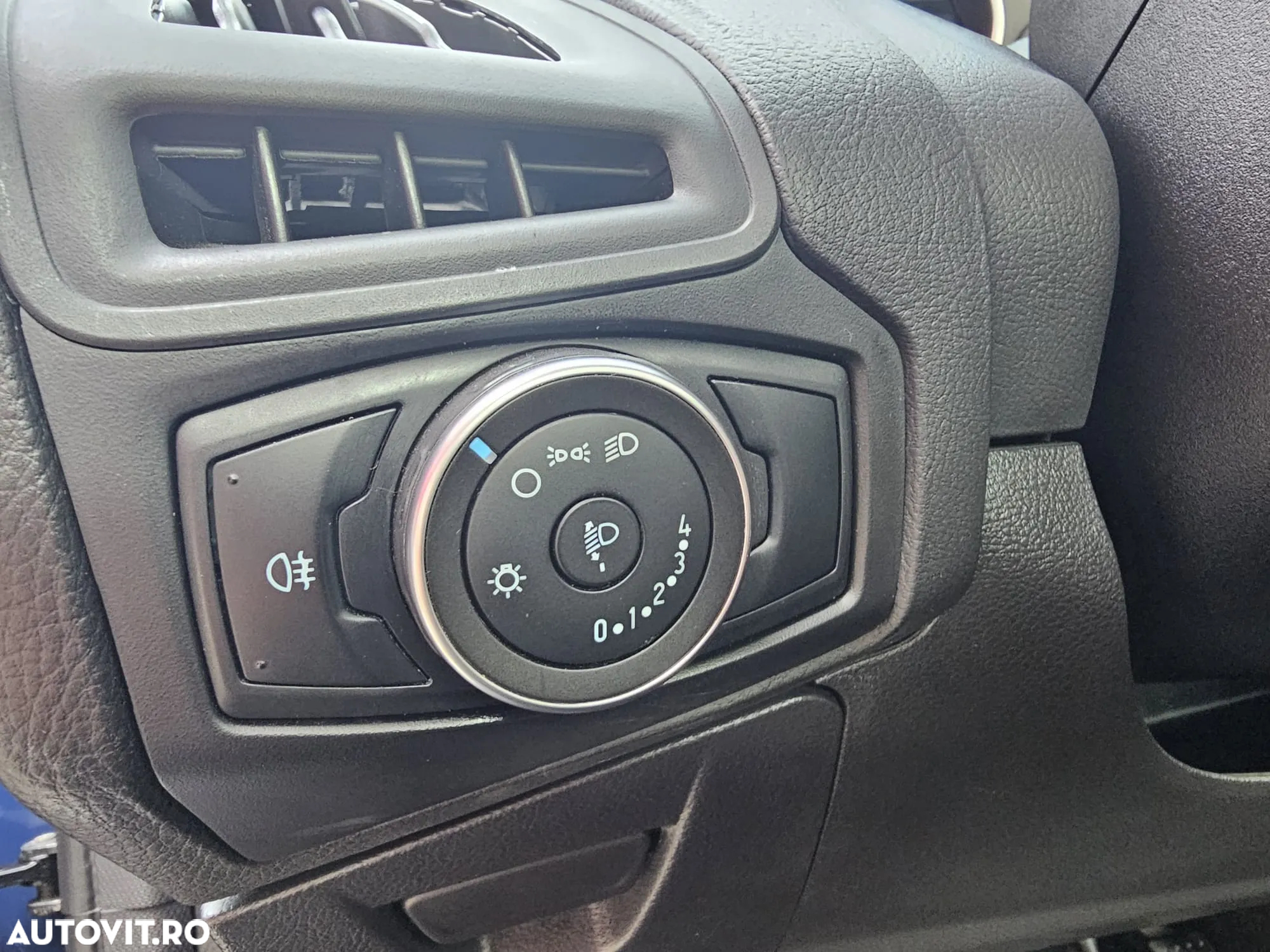 Ford Focus 1.5 TDCi Powershift Titanium - 17