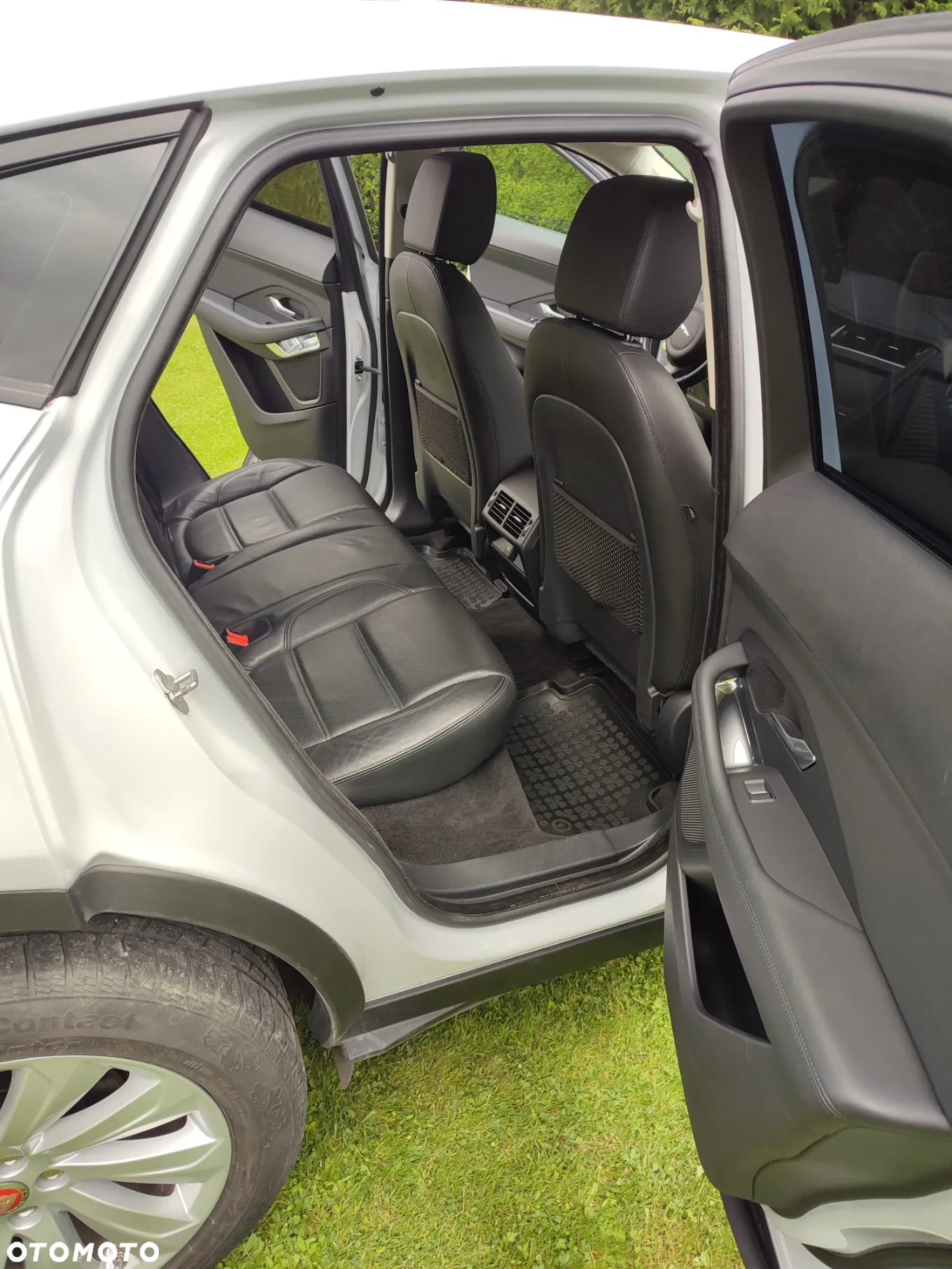 Jaguar E-Pace 2.0 i4D AWD S - 9