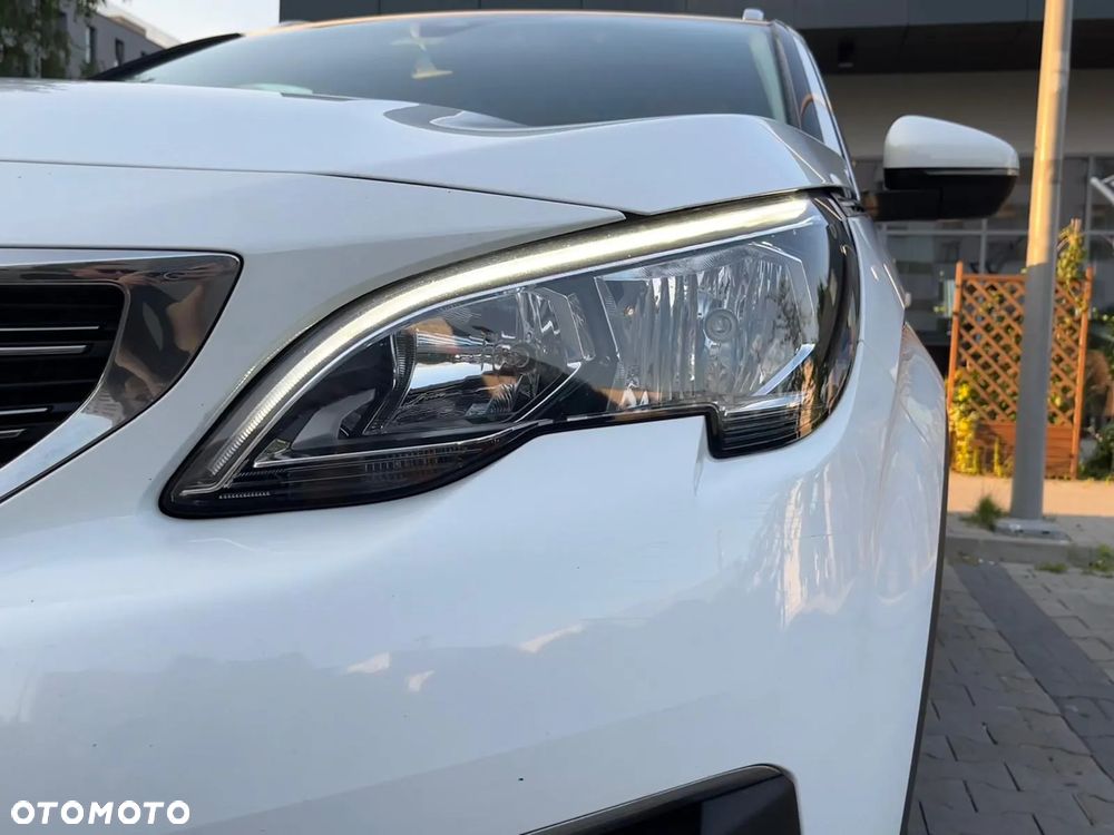 Peugeot 5008 1.6 BlueHDi Allure 7os - 9