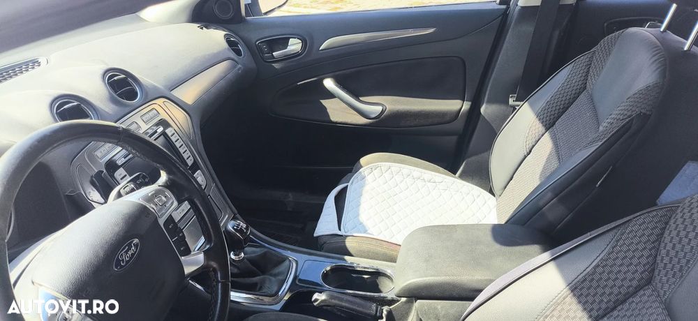 Ford Mondeo 2.0 TDCI Titanium - 15