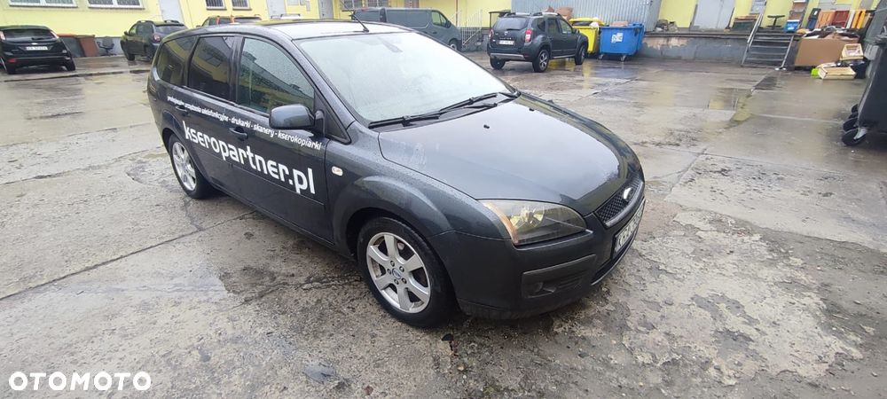 Ford Focus 1.8 Ghia - 7
