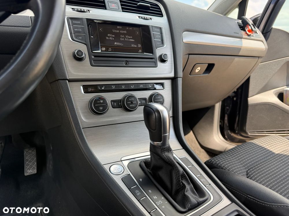Volkswagen Golf 1.4 TSI (BlueMotion Technology) DSG Highline - 4