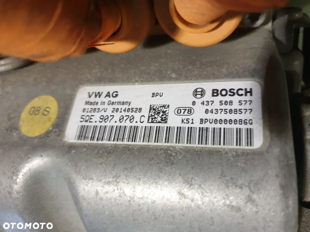 SILNIK ELEKTRYCZNY SŁUPEK  ELEKTRYK  EAG VW GOLF VII 7 E-GOLF EGOLF AUDI SKODA SEAT  POTESTOWY MINIMALNY PRZEBIEG - 18